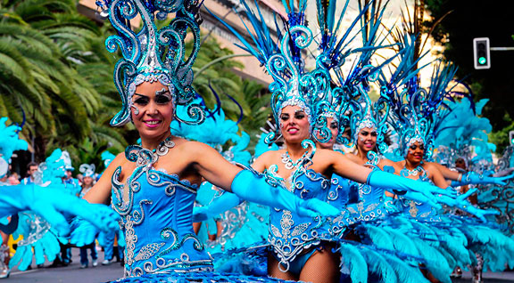 Carnival Santa Cruz